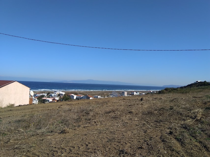Deniz manzaralı arsalar